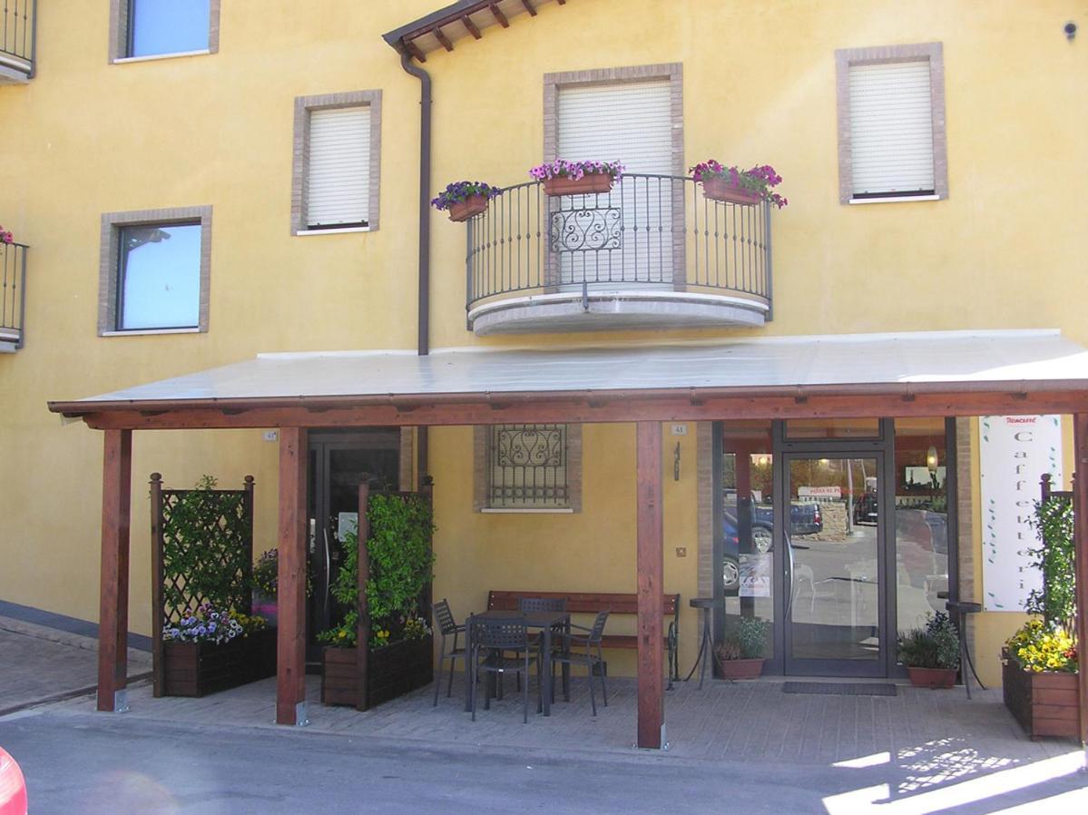 Albergo Le 2 Rose San Severino Marche Exterior foto